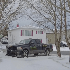 Natures Friend Lawn Care svg+xml,%3Csvg%20xmlns%3D%22http%3A%2F%2Fwww.w3 Snow Clearing